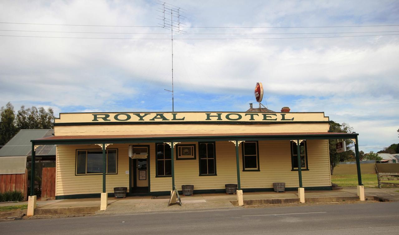 Royal Hotel Snake Valley Экстерьер фото